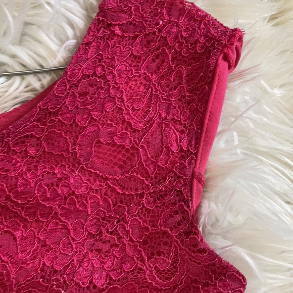 Forever 21 deep pink fitted crewneck peplum Lacy blouse top shirt cap sleeves S - Picture 5 of 17